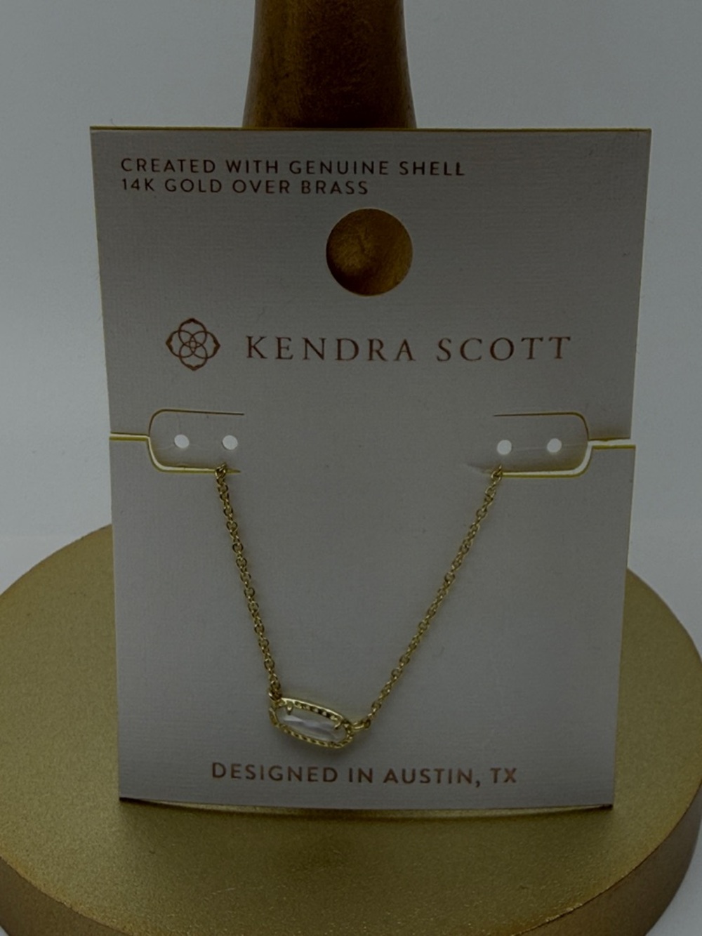 Kendra Scott Gold Oval Shell Pendant Necklace - White Shell